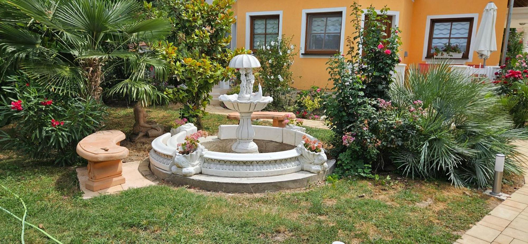 Paradise-Garden-Zamardi Exterior photo